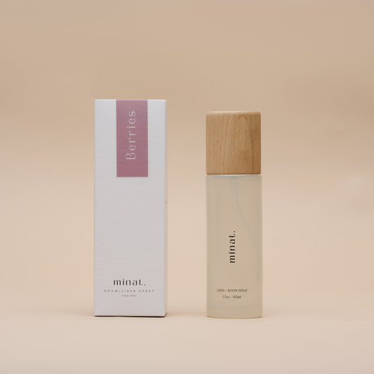 Berries Natural Room + Linen Spray Front Box